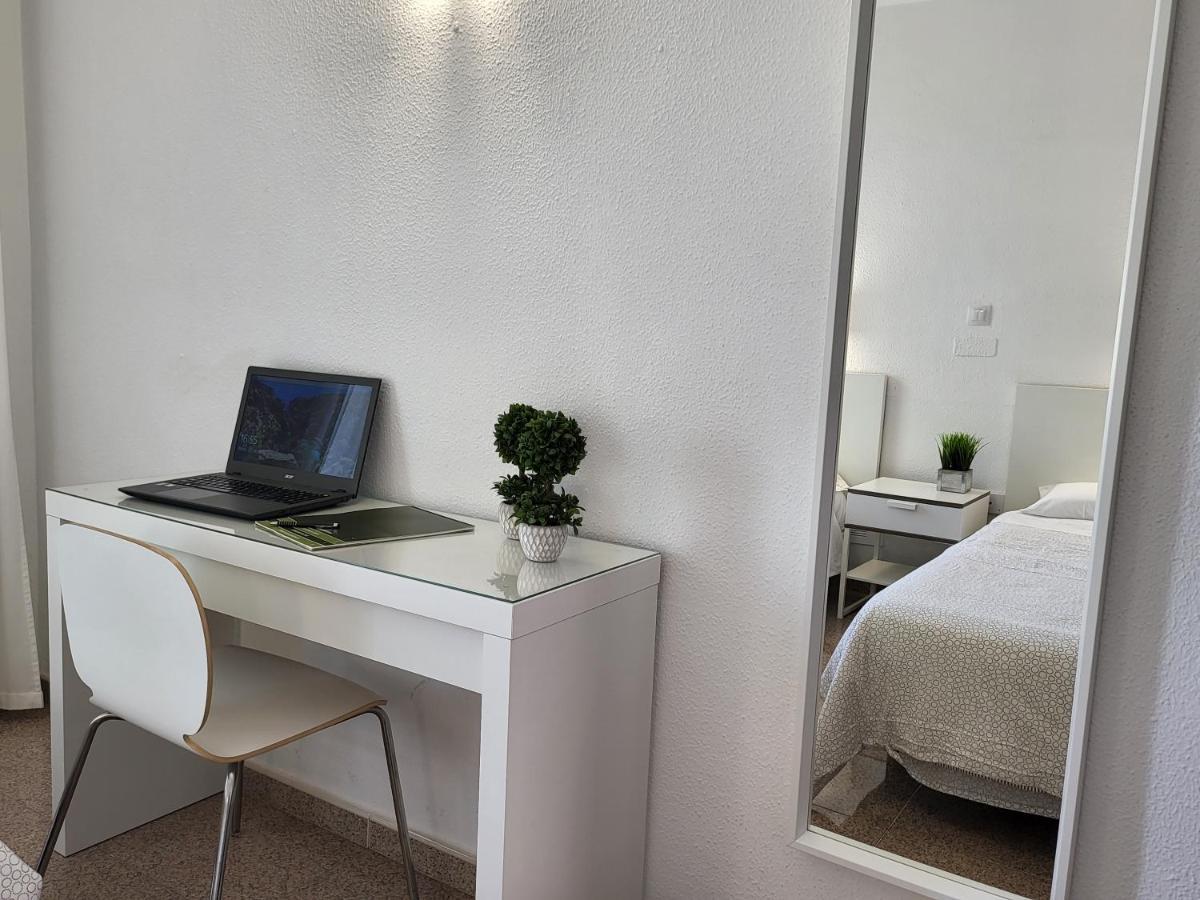 Las Camelias Apartments Плайя-дель-Инглес Экстерьер фото